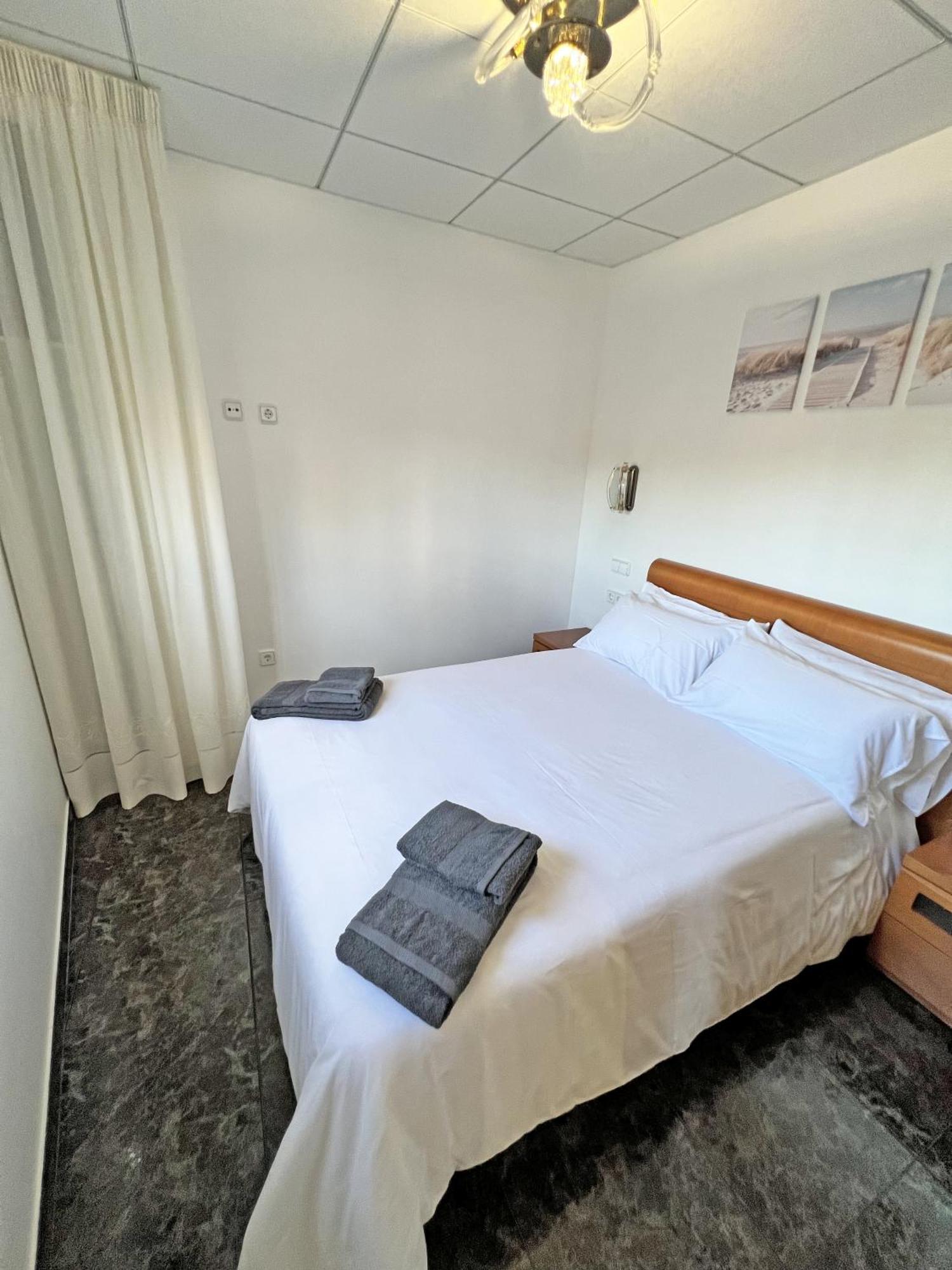 A 100 Metros De La Playa. Parking Gratuito Privado Apartment Alicante Exterior photo